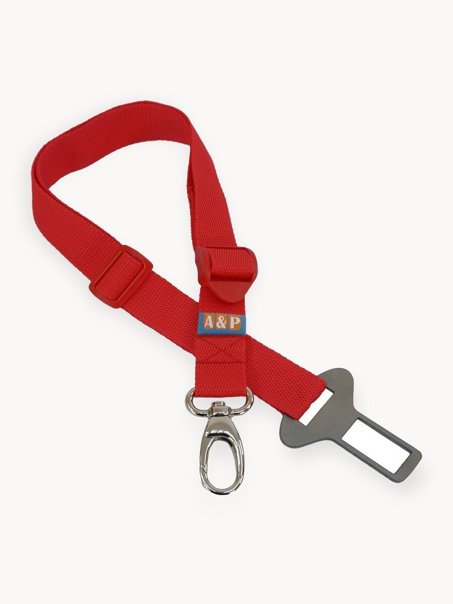 Ремень безопасности автомобильный для собак. Цвет: красный.