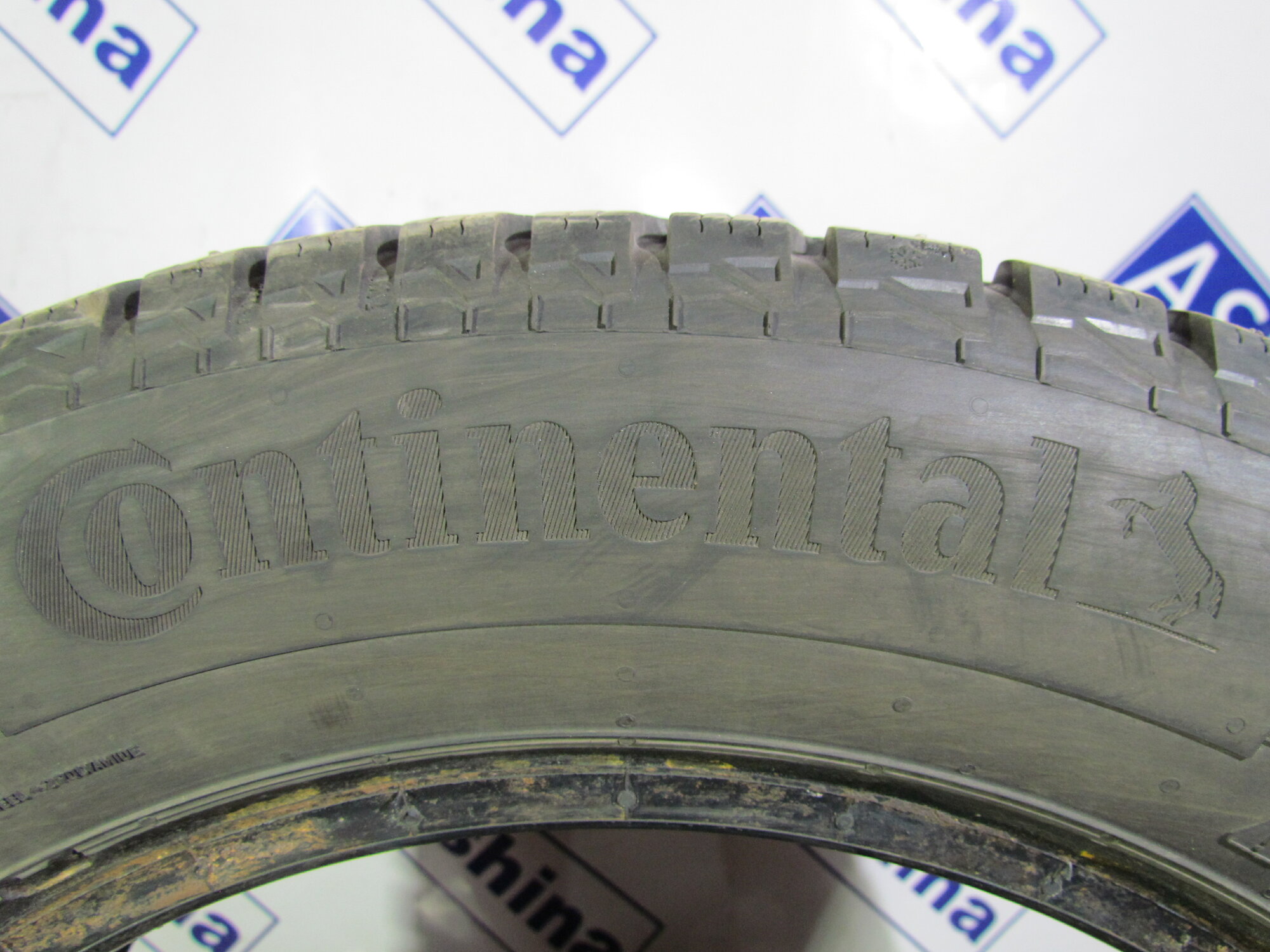 Continental ContiIceContact 2 185 65 R15 зимние шипованные БУ шины износ до 5% , артикул 0007949 — фото 1