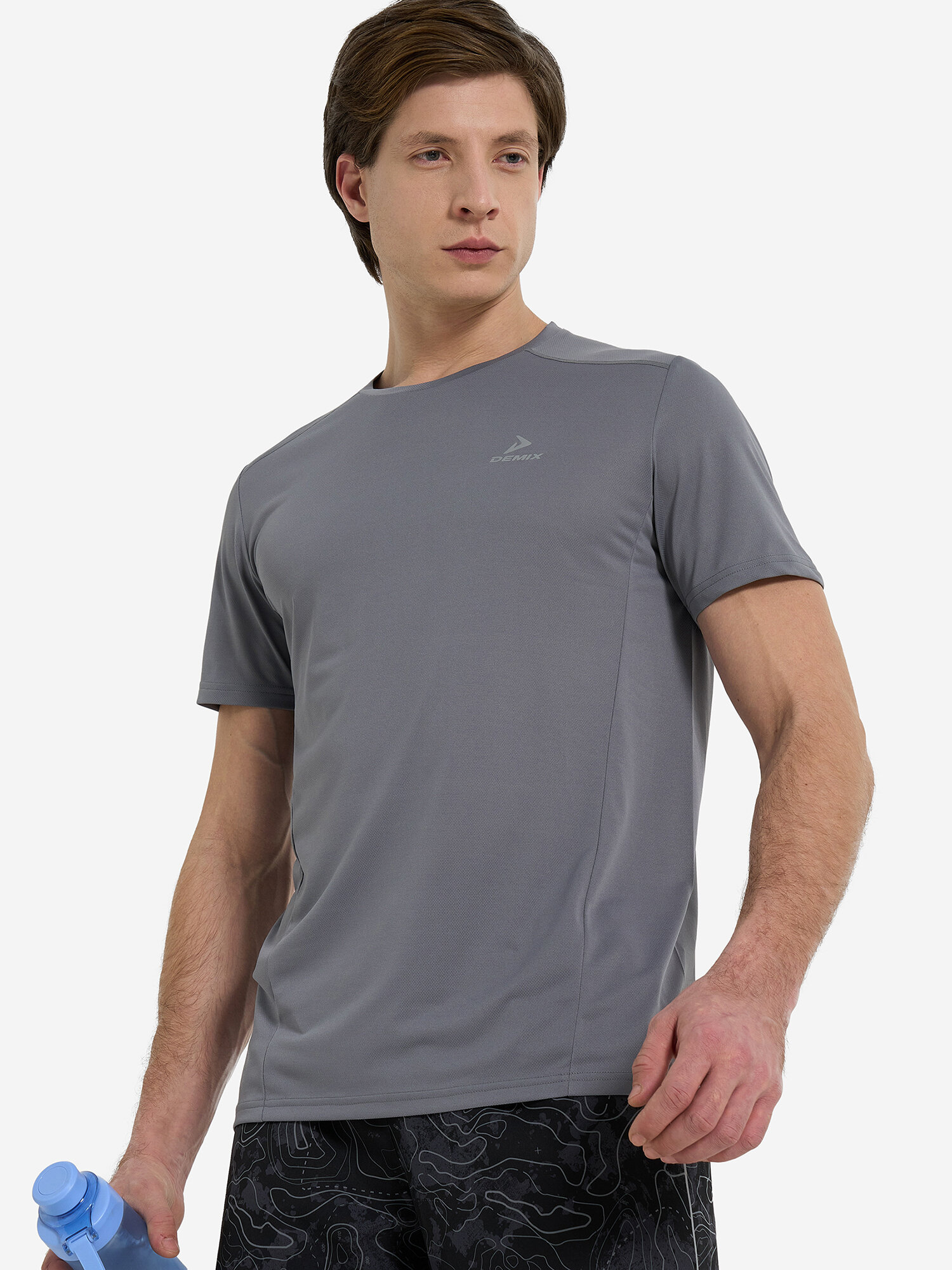 Футболка спортивная Demix M D Running Urban SS T-Shirt, размер 52, темно-серый