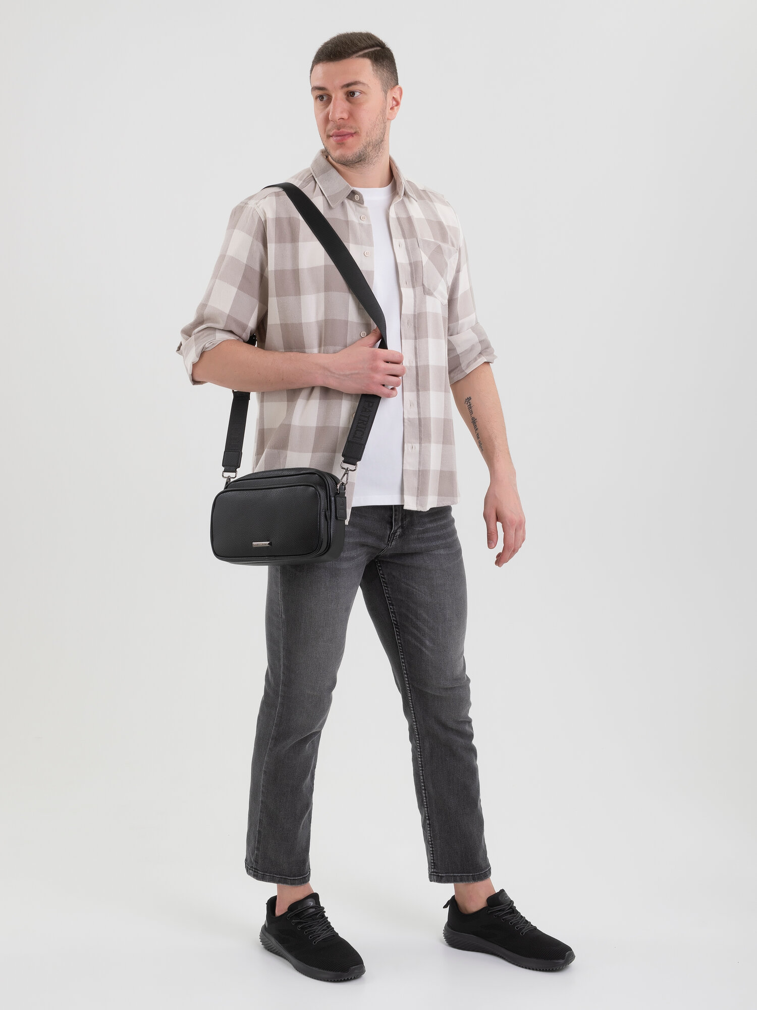 Сумка барсетка Daniele Patrici, фактура матовая, черный 3 — фото 1