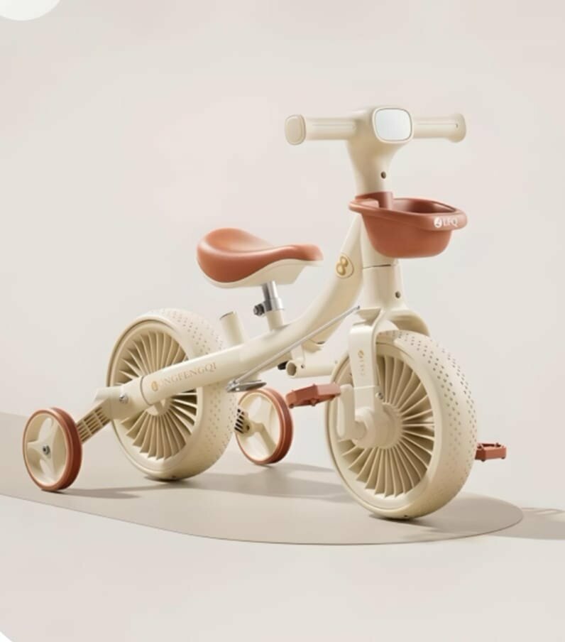 Детский велосипед-беговел 4 в 1