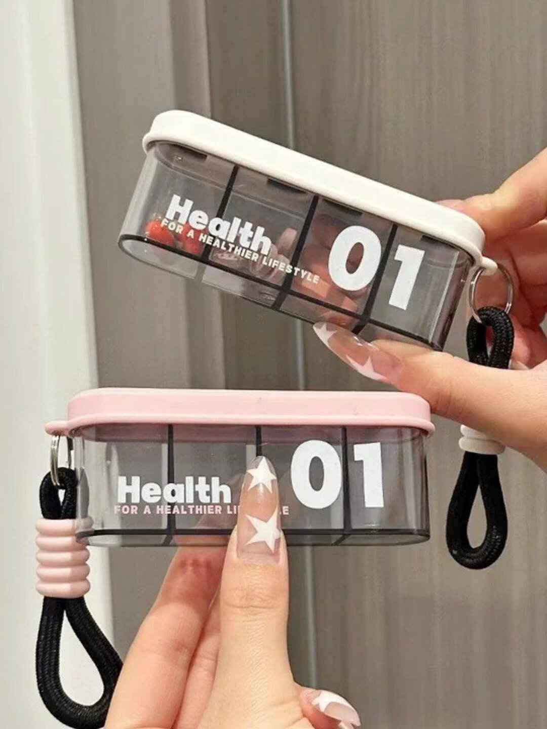 Таблетница - контейнер, органайзер, для лекарств, бадов и витаминов — фото 1