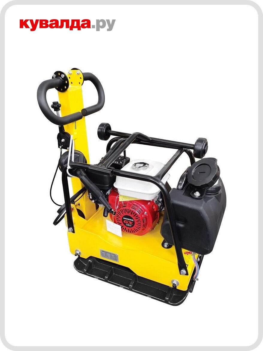 Виброплита ТСС VP120TH (колесный комплект бак)