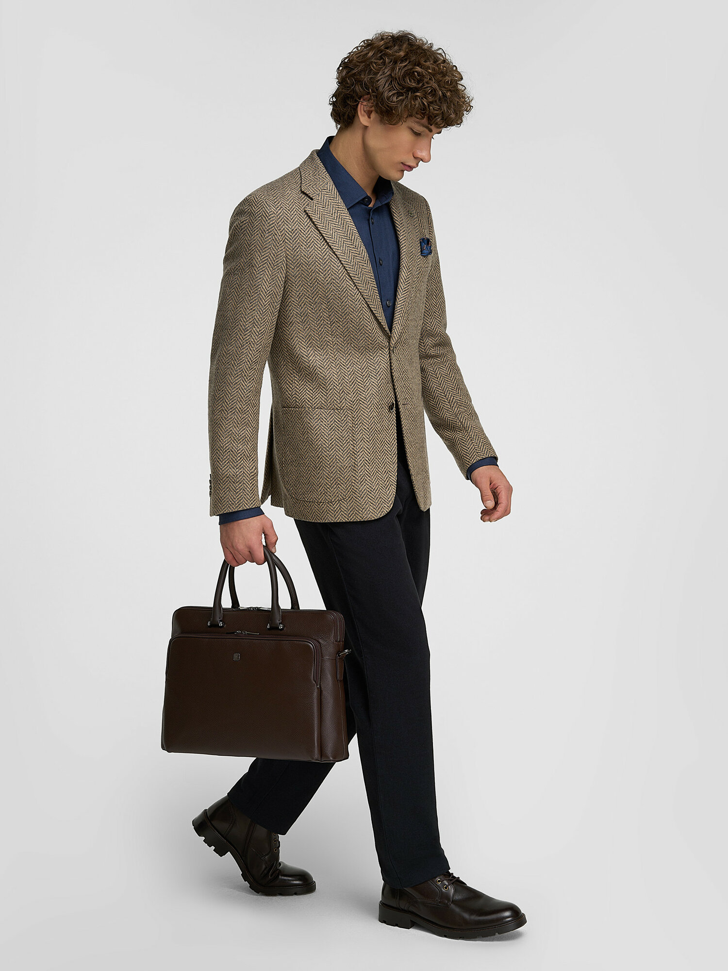 Портфель HENDERSON 