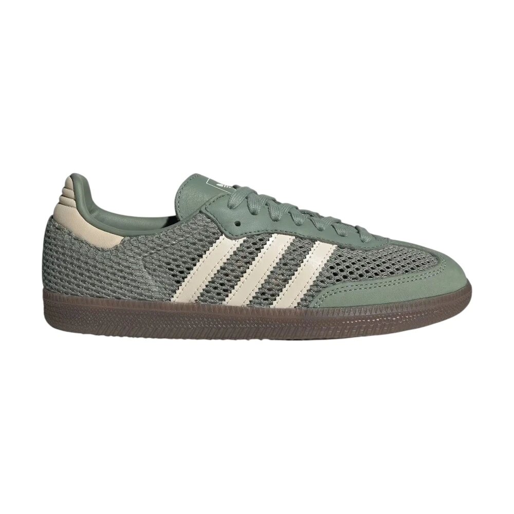 Кроссовки adidas