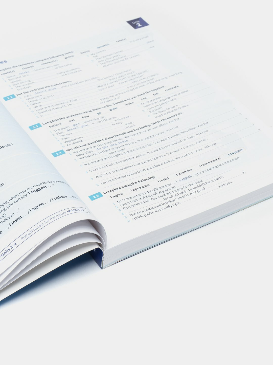 Учебник английского языка Raymond Murphy "English Grammar in Use", 5-е издание — фото 1