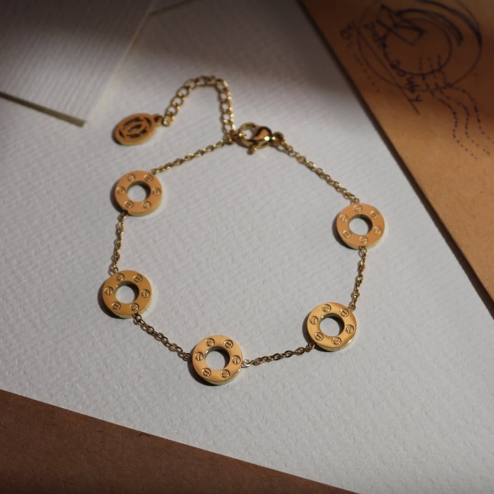 Моносерьга Chanel