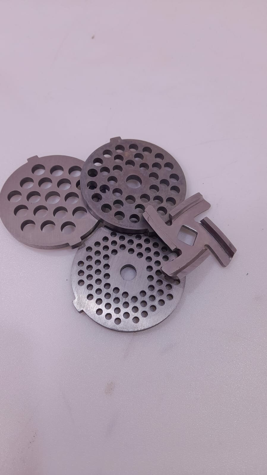 Набор для мясорубок комплект: нож (4-гранник) 3 решетки металл 53 мм