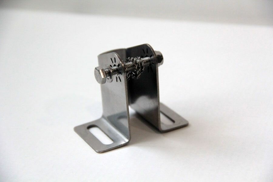 Универсальное крепление датчика эхолота к транцу — фото 1