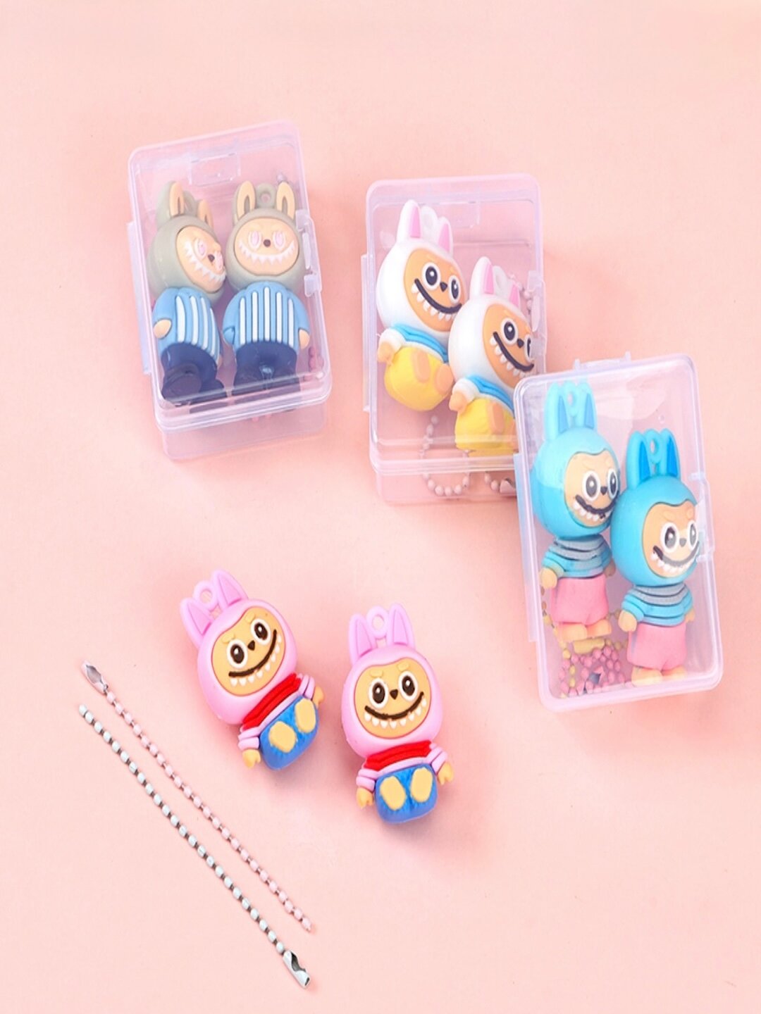 LABUBU! Игрушка-брелок Labubu, 1 шт + 1 шт в подарок, случайный вариант