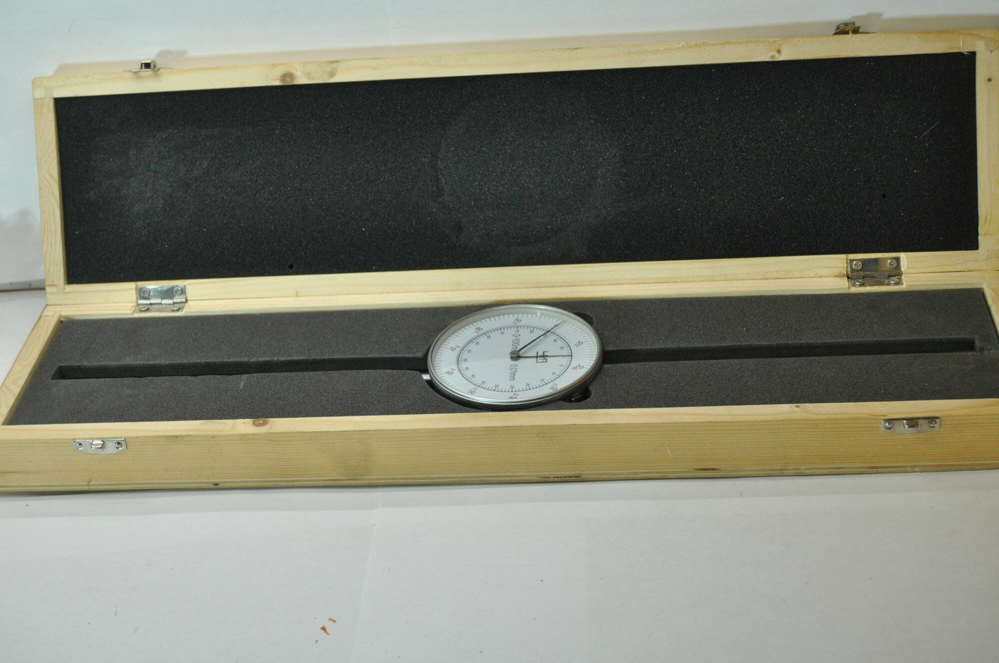 Индикатор часового типа ИЧ 0-100мм ЧИЗ - фотография № 2