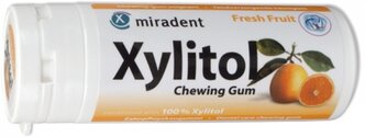 Жевательная резинка miradent Xylitol Chewing Gum Свежие фрукты, без сахара 30 шт.