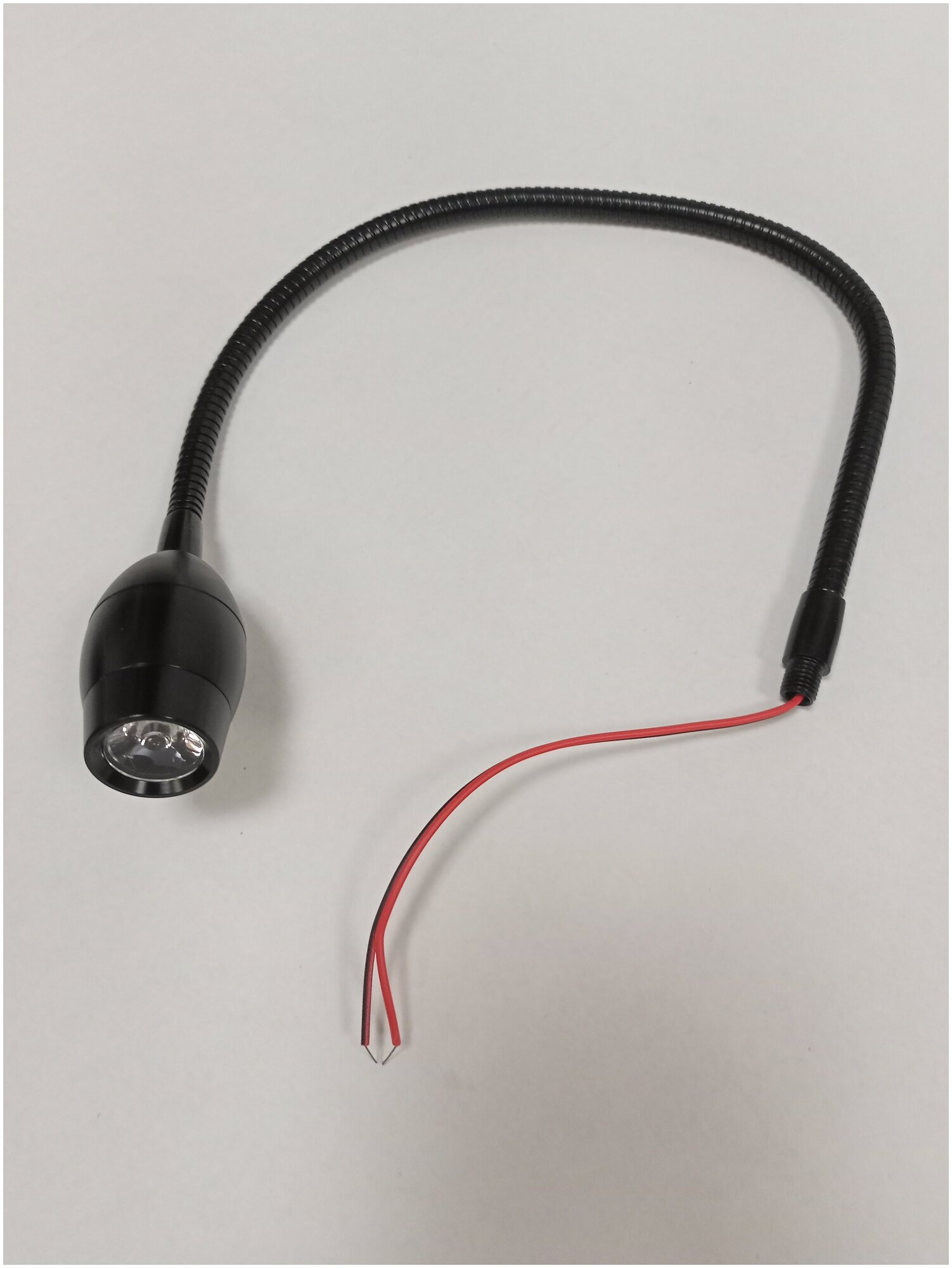 фото Гибкий LED светильник для подсветки рабочей зоны сверлильных станков AURA TOOLS 10131610-077