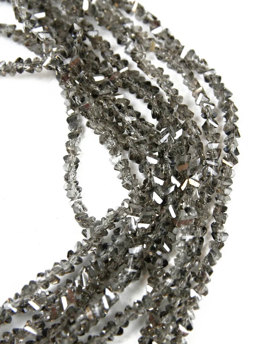 Алмазная грань, стекло, серый - сердечки 3 мм - 30 см — фото 1