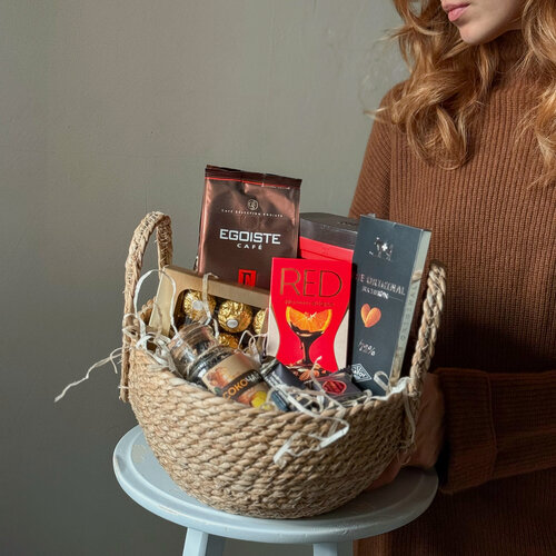 Изображение товара Премиальный подарочный набор с чаем, кофе и шоколадом. Veresk 708