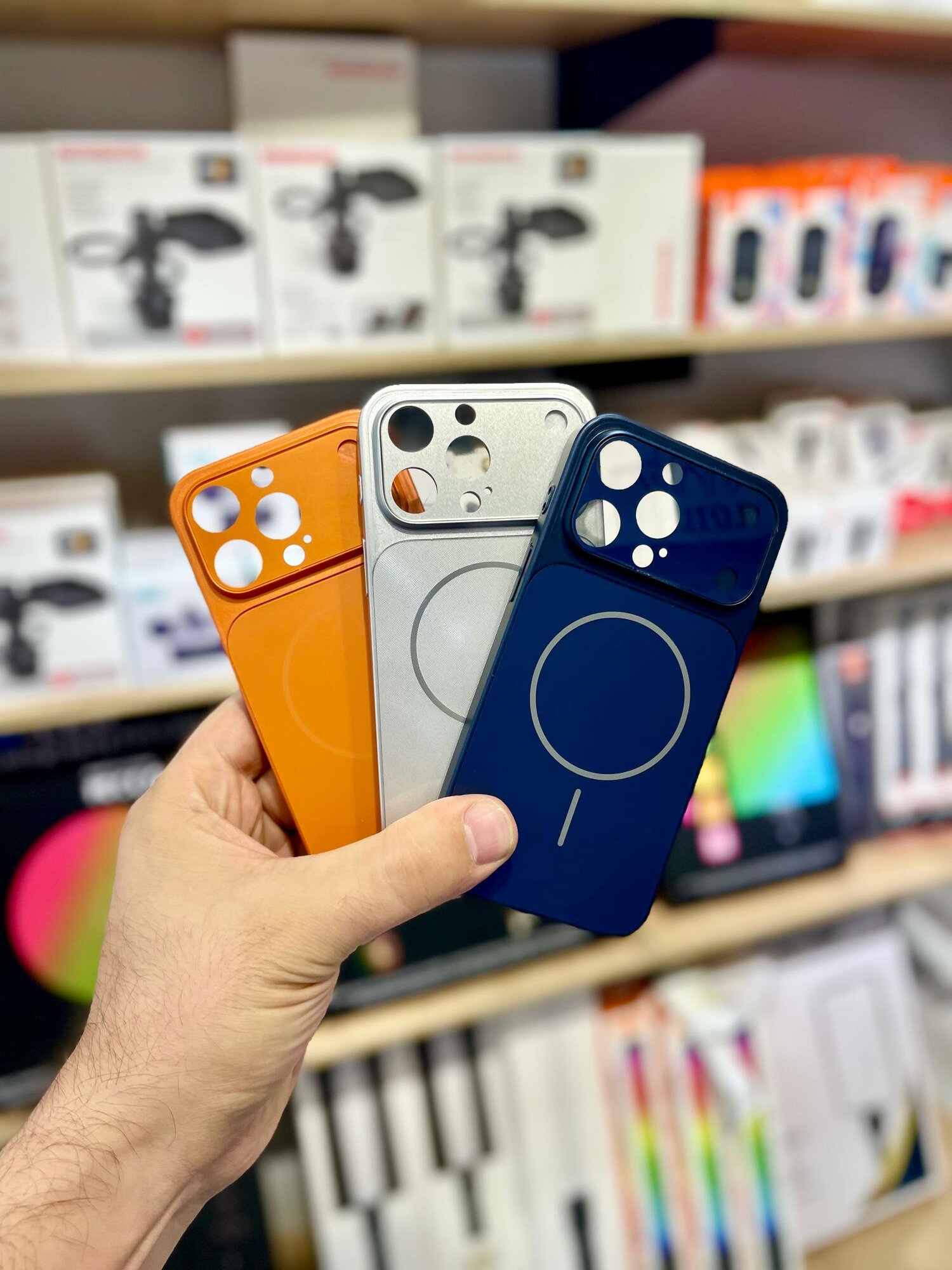 Чехлы для iPhone 14 Pro с поддержкой MagSafe в стиле iPhone 17 — фото 1