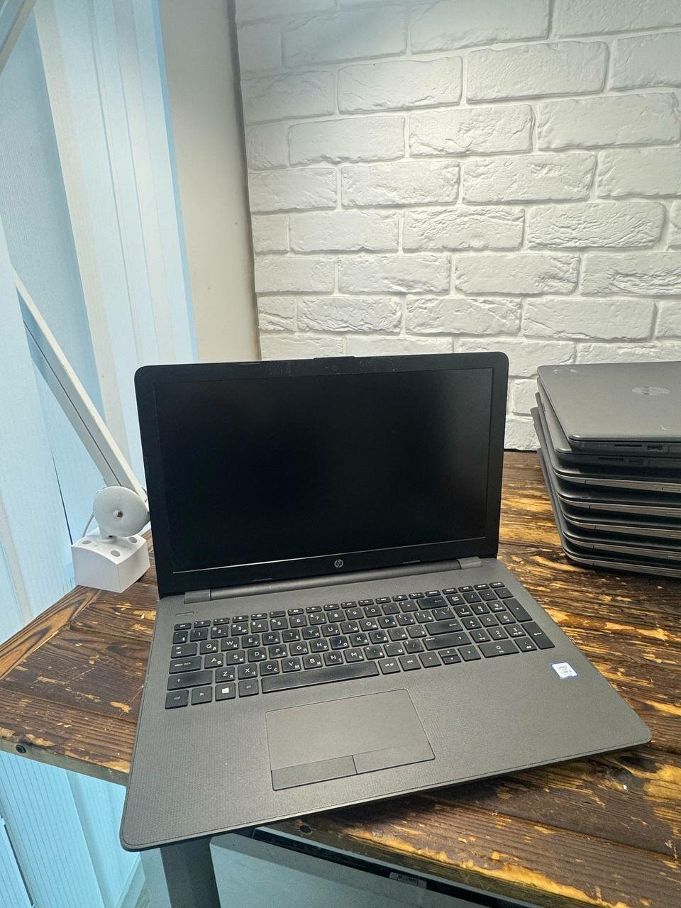 Ноутбук HP 250 G6 [15] Intel Core i3-7020U 2.30Ghz, SSD 256 gb, RAM 8 gb, серый, win10