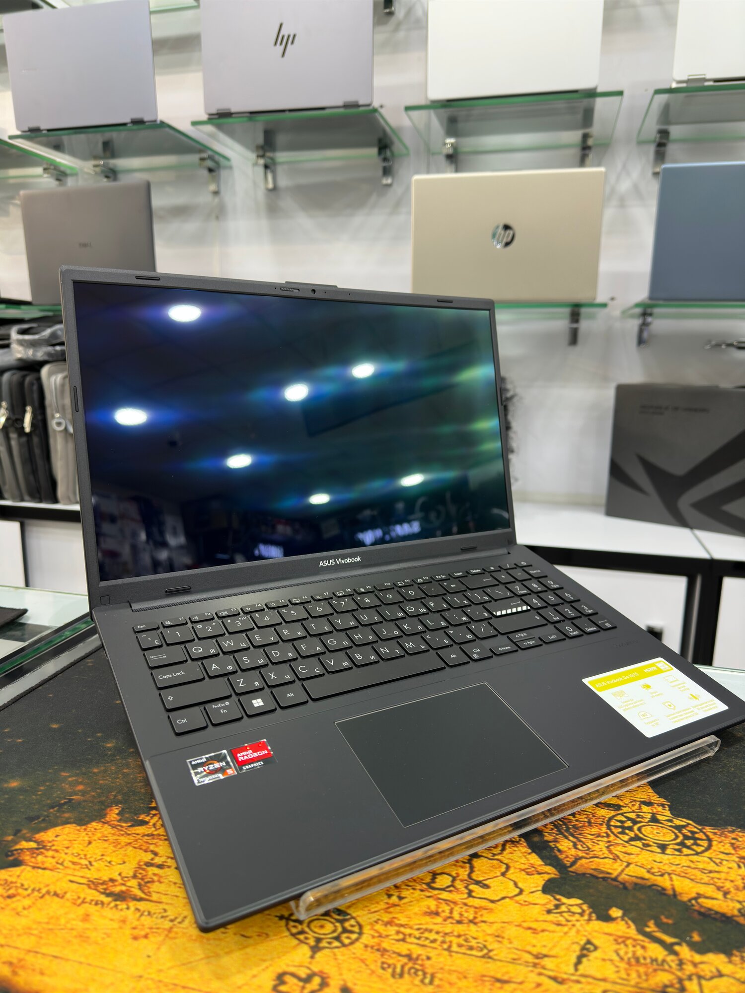 Ноутбук Asus vivobook GO 15 OLED Ryzen 5-7520U LPDDR5 8GB 512GB SSD 3.0 Клавиатура ENG-RU с под светкой