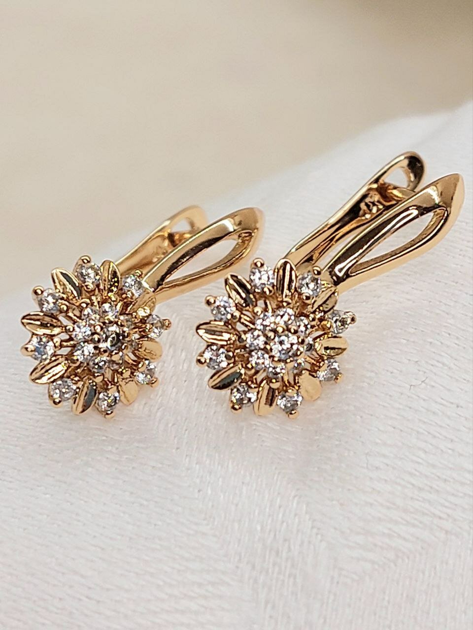 Серьги с подвесками XUPING JEWELRY, фианит