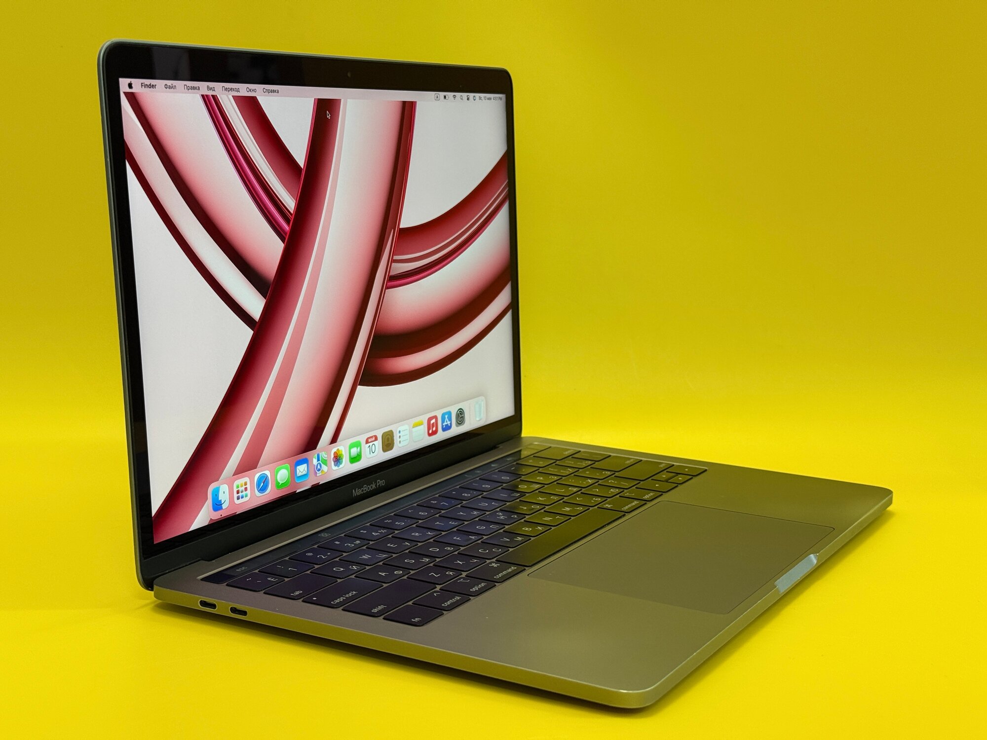 Apple MacBook Pro 13 Retina i5 8Gb SSD 256Gb — купить по низкой