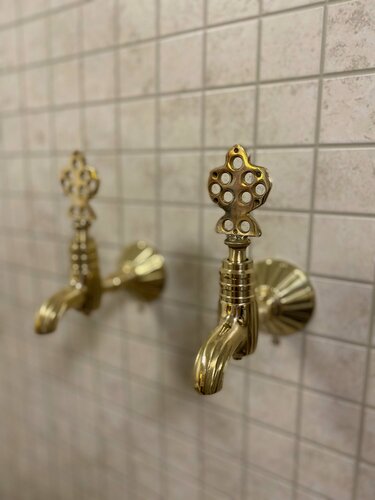 Изображение товара Кран для хамама латунный, производство Турция, "Османский" золотой, механизм полуоборотный