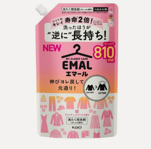 Изображение товара KAO Средство для стирки шерсти, шелка и деликатных тканей, с ароматом цветочного букета, 810 мл мягкая упаковка