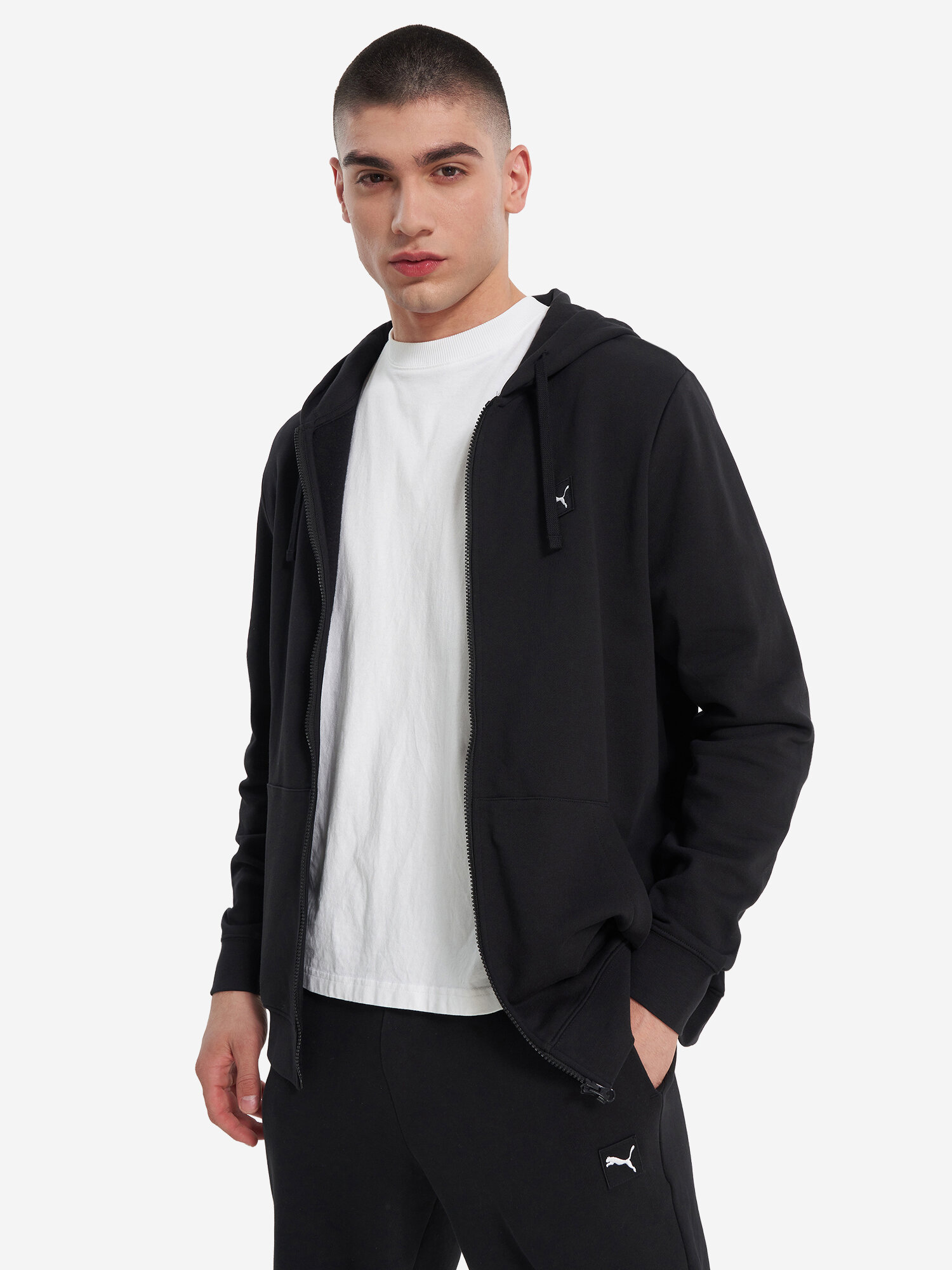 Толстовка спортивная