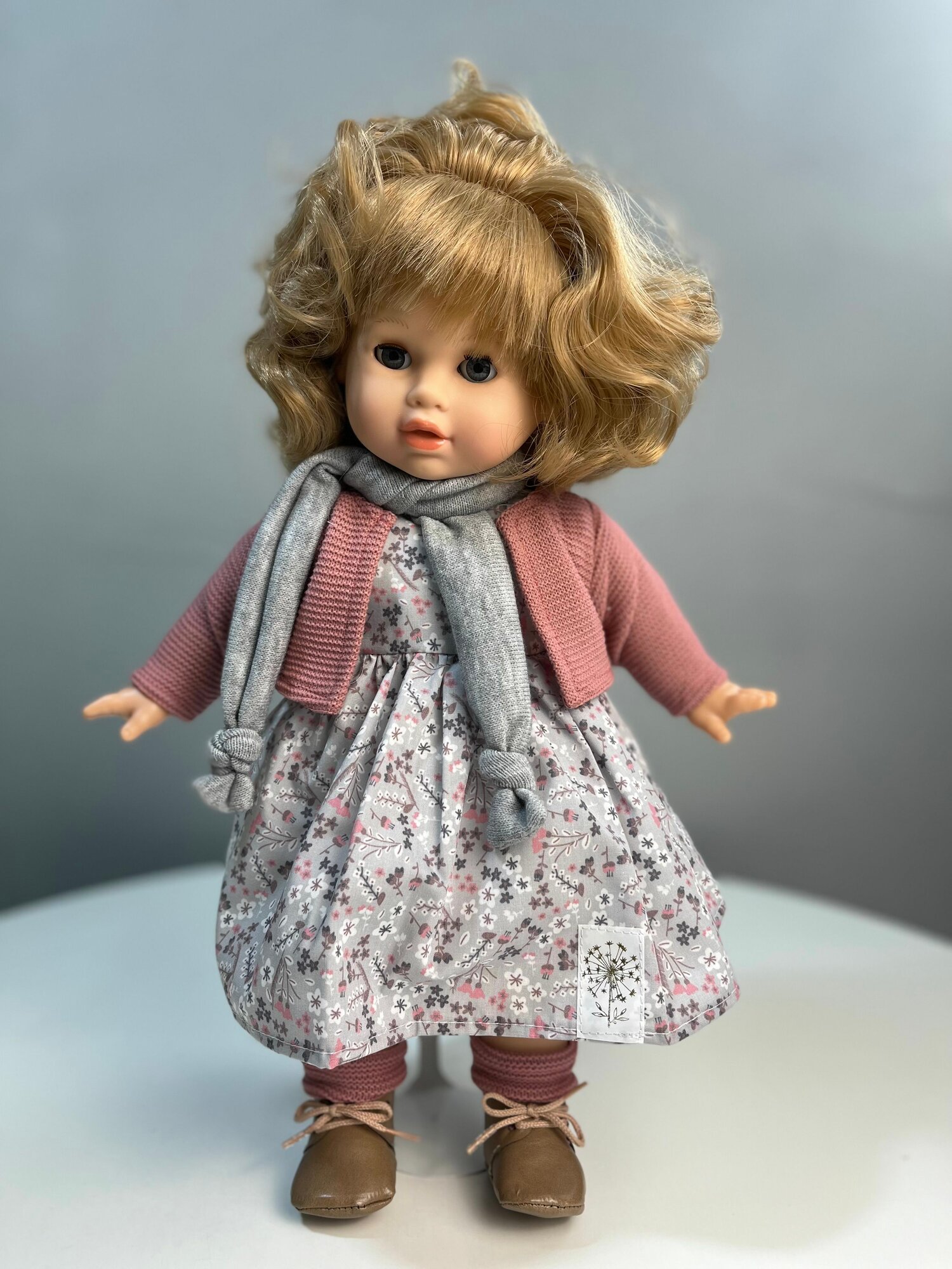 Испанская виниловая кукла для девочки Marina and Pau "Тина в лиловом ", блондинка, глаза закрываются, 42 см, арт. 626