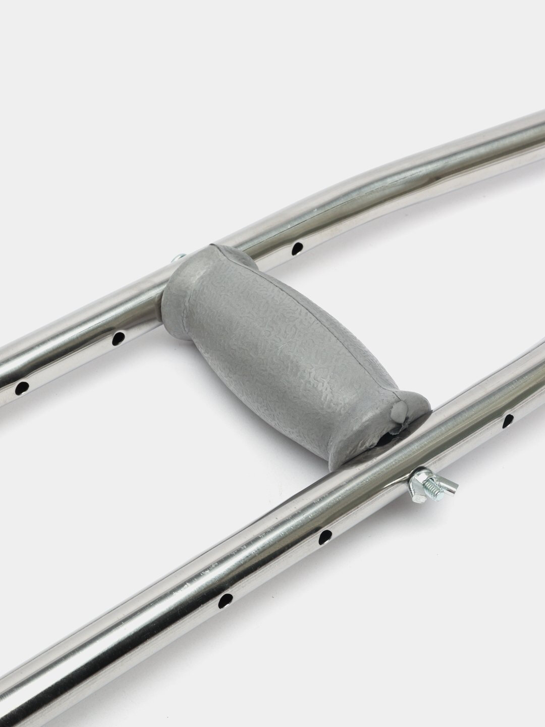 Пара костылей — фото 1