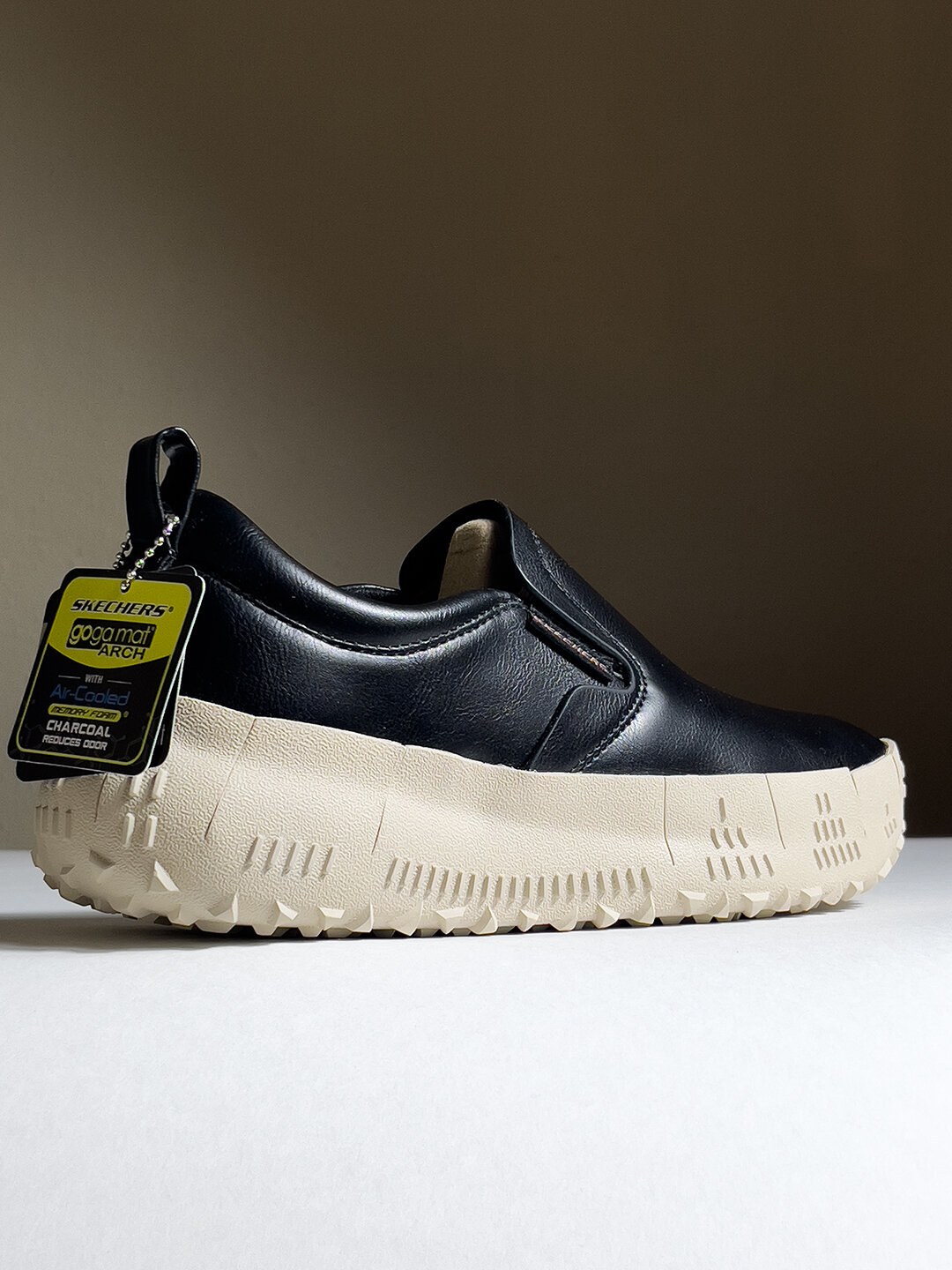 Кроссовки SKECHERS, полнота B, размер 42 EU, black — фото 1