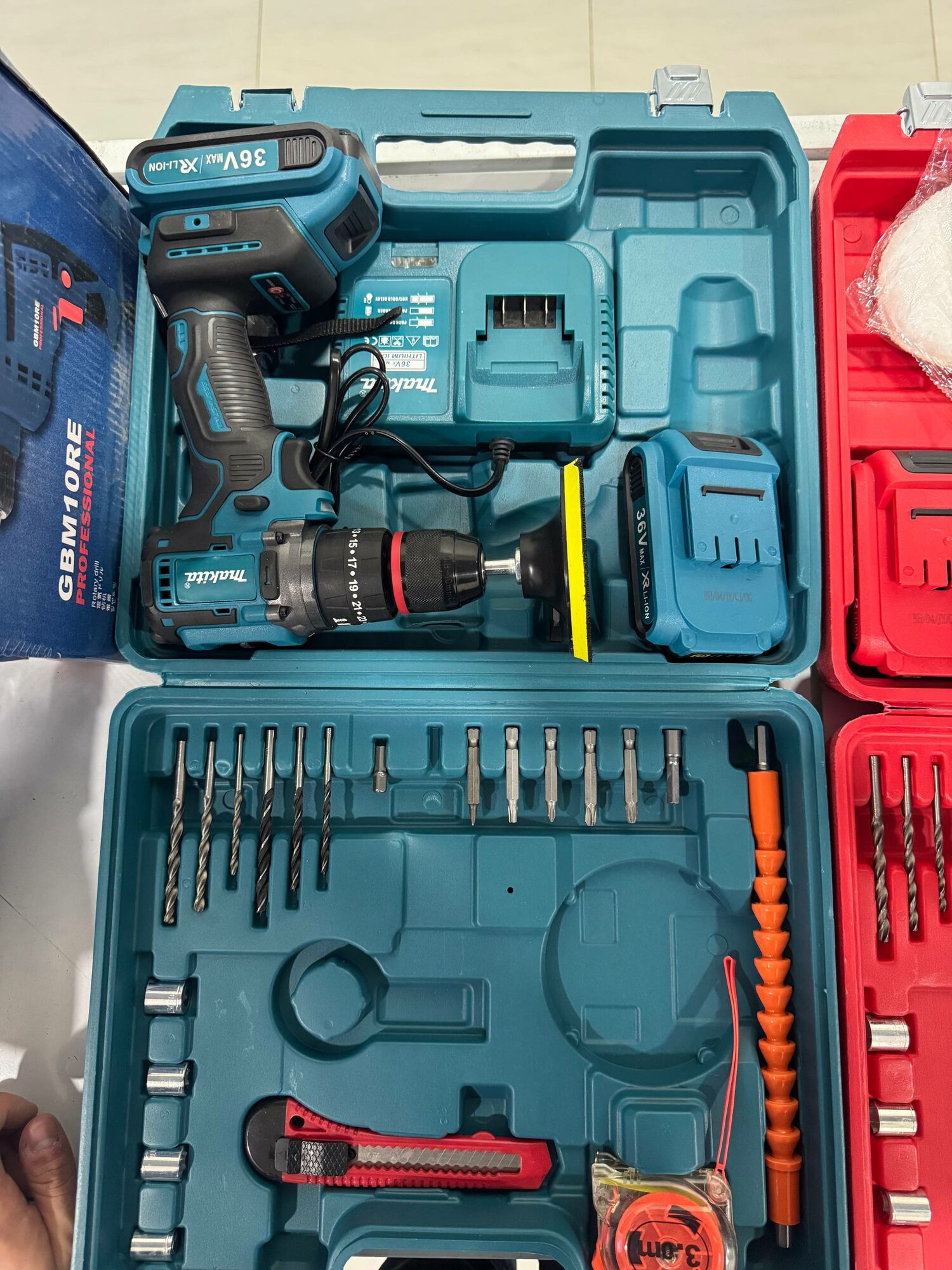 Аккумуляторная дрель-шуруповёрт Makita, бесщёточный, для профессионалов