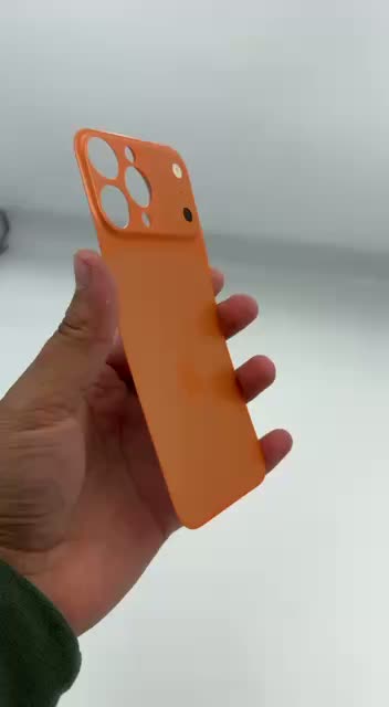 Наклейка на телефон iphone 16 pro max, в стиле iPhone 17 Pro Max, на заднюю панель — фото 1