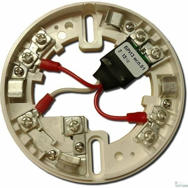 Бриз исп.01 блок разветвительно-изолирующий под розетку адресных извещателей ДИП-34А-01-02