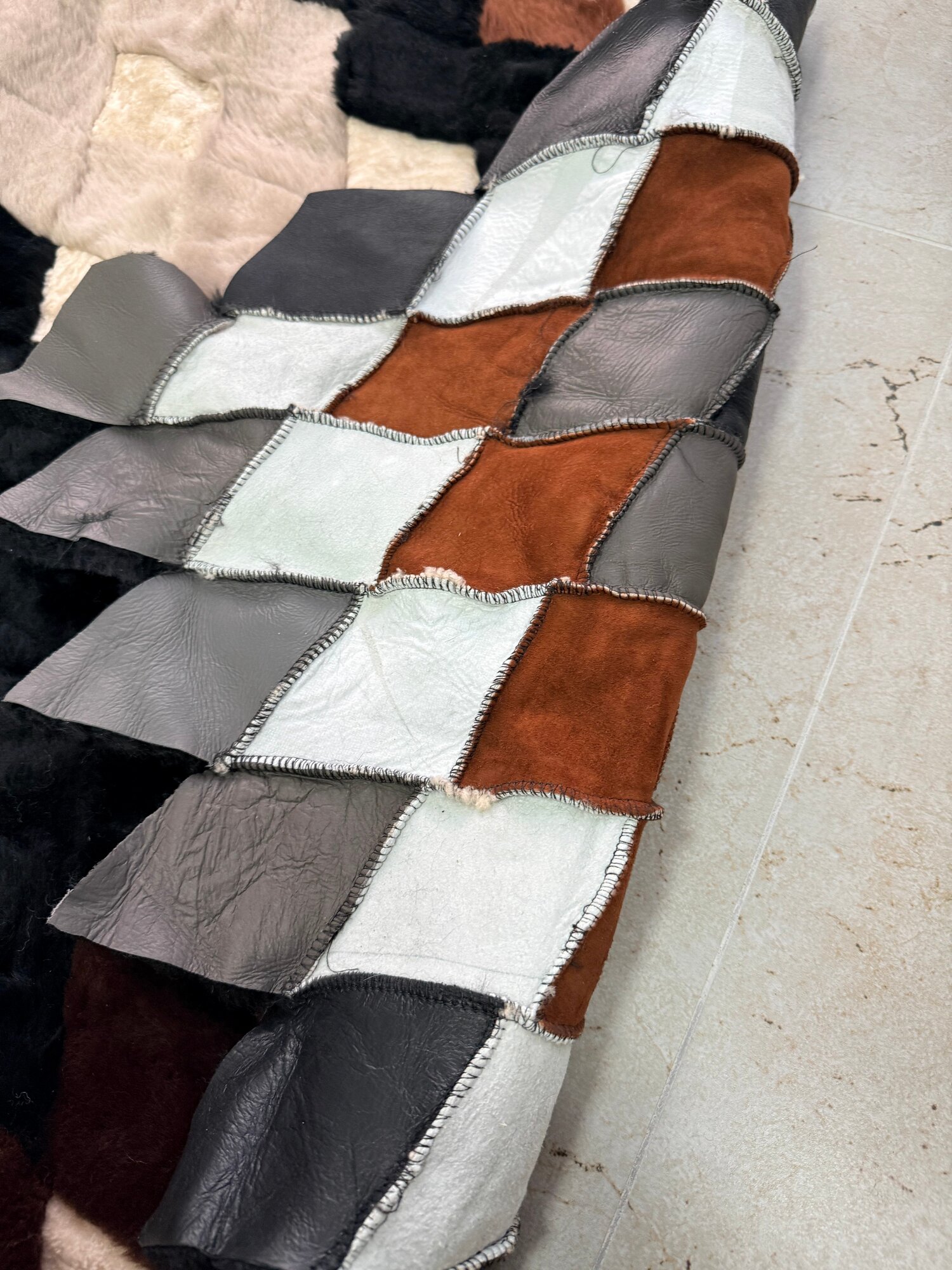 Покрывало меховое ковер из шкуры овчины — фото 1