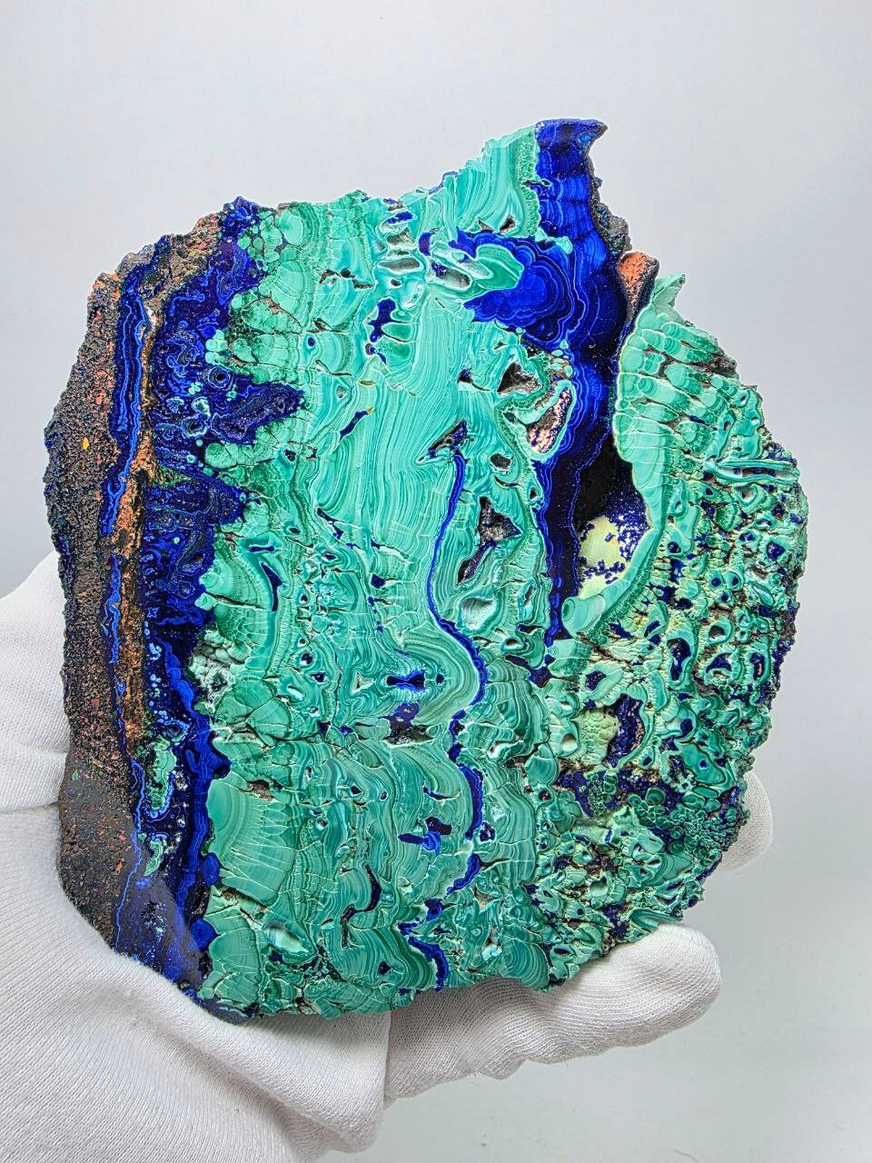 Малахит с азуритом (полированный) 145 мм, 652 г.