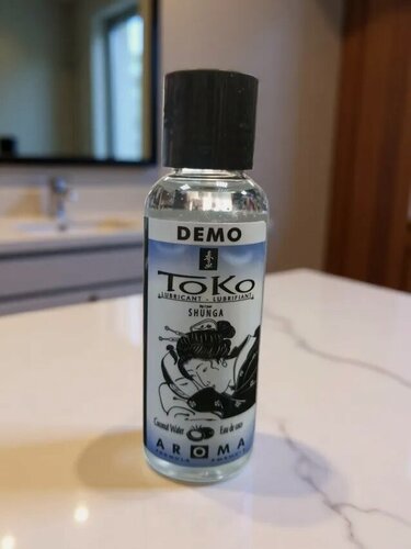 Изображение товара Лубрикант Shunga Toko DEMO a на водной основе, со вусом кокоса, 60мл
