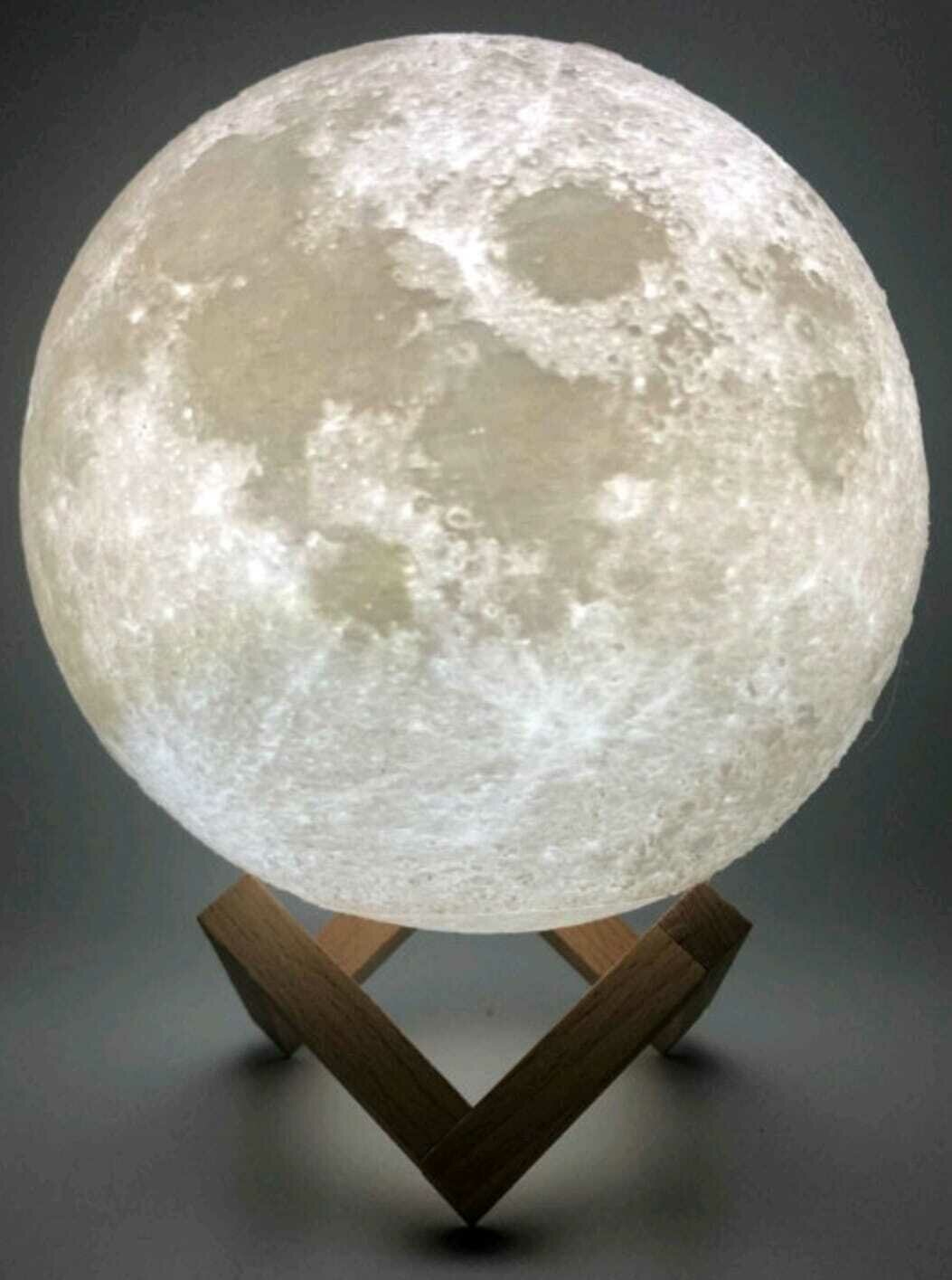 Светильник-ночник 3D шар Луна Moon Lamp на деревянной подставке с пультом 15 см белый