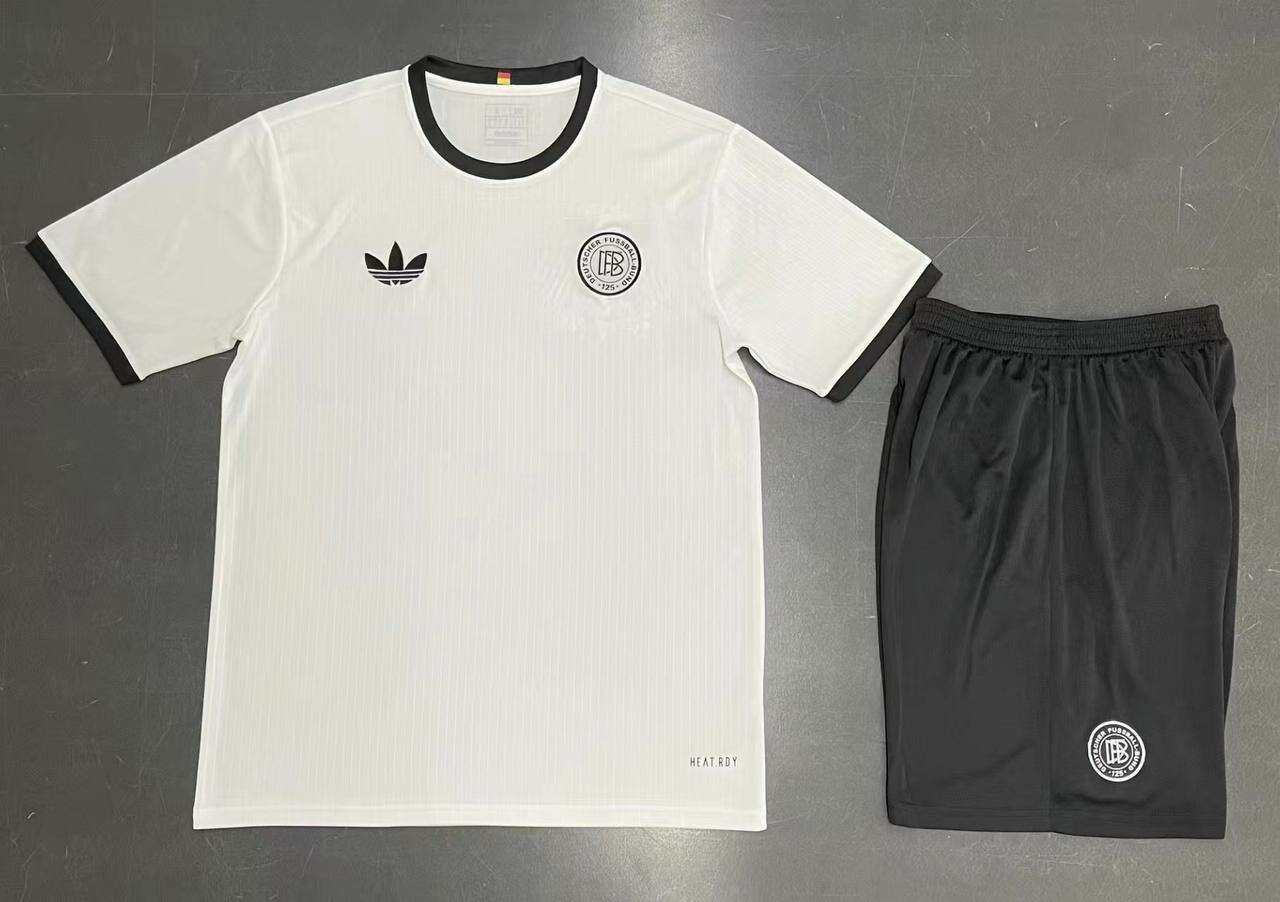Форма спортивная adidas, размер S, white