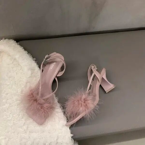 Сандалии размер 40