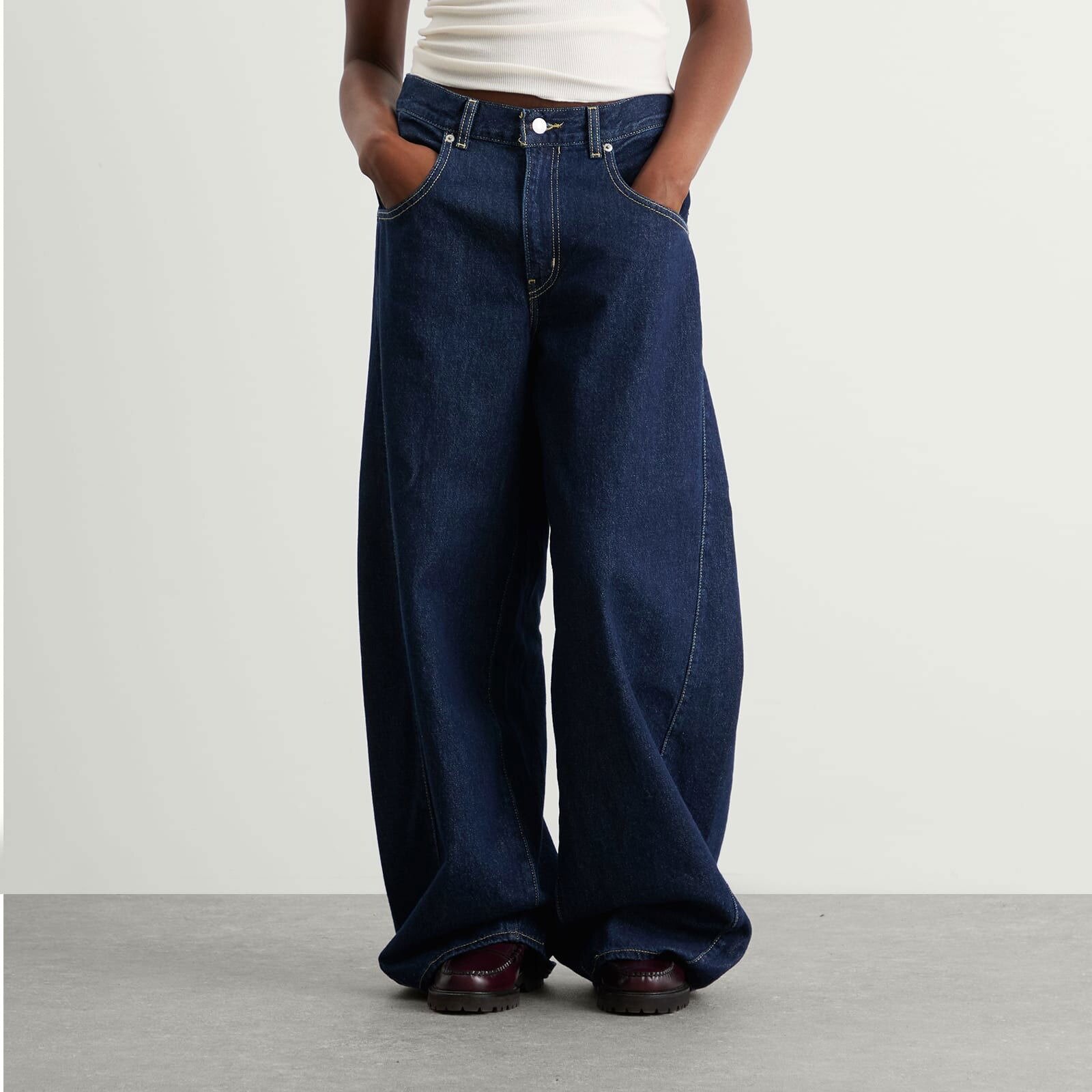 Джинсы багги 