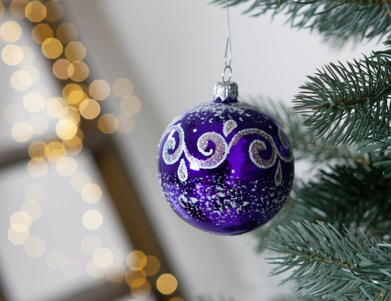 Ёлочный шар аллегро сливовый, 75 мм, Елочка С1342-слив