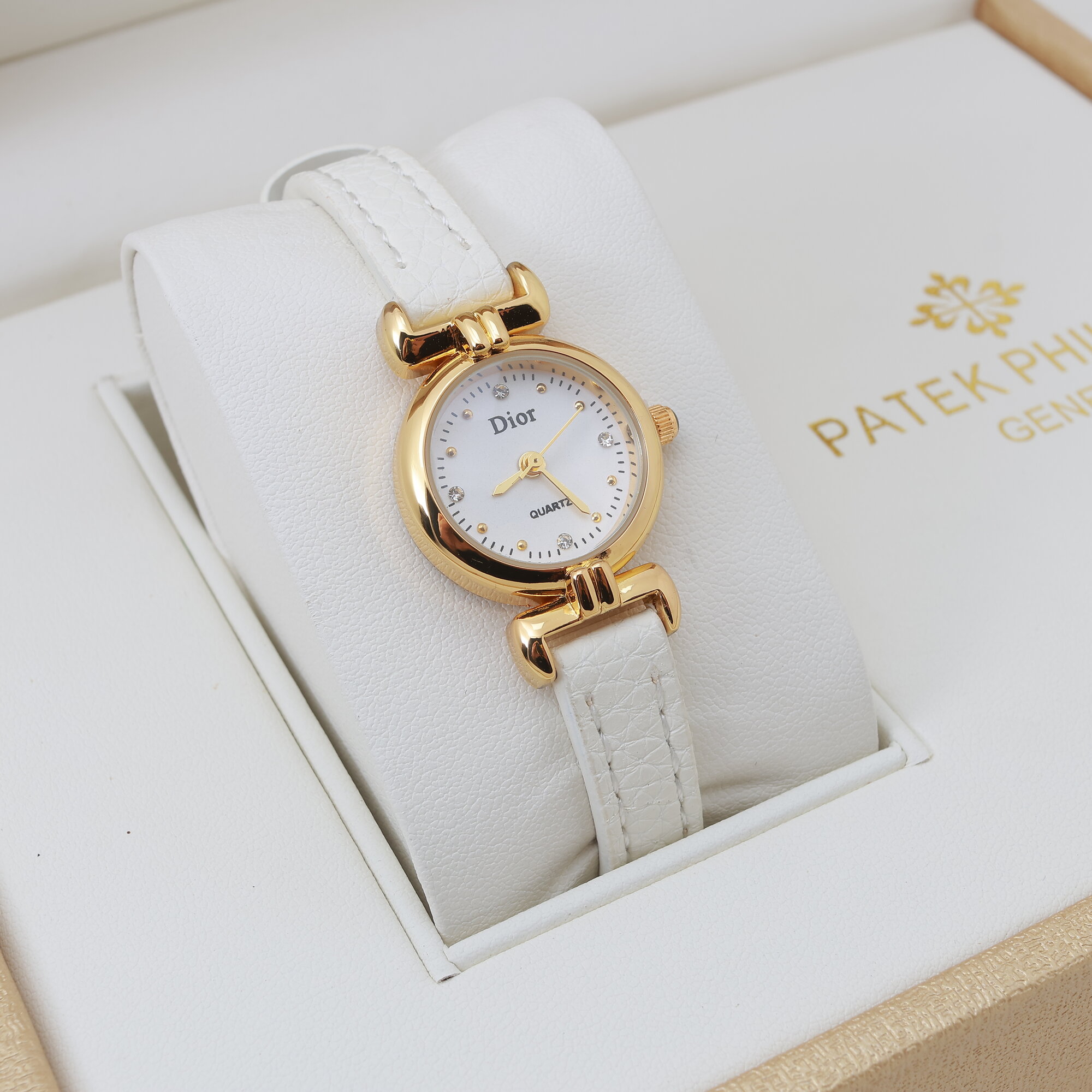 Наручные часы, белый,