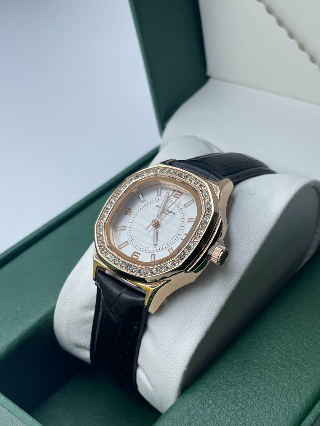 Наручные часы Классика