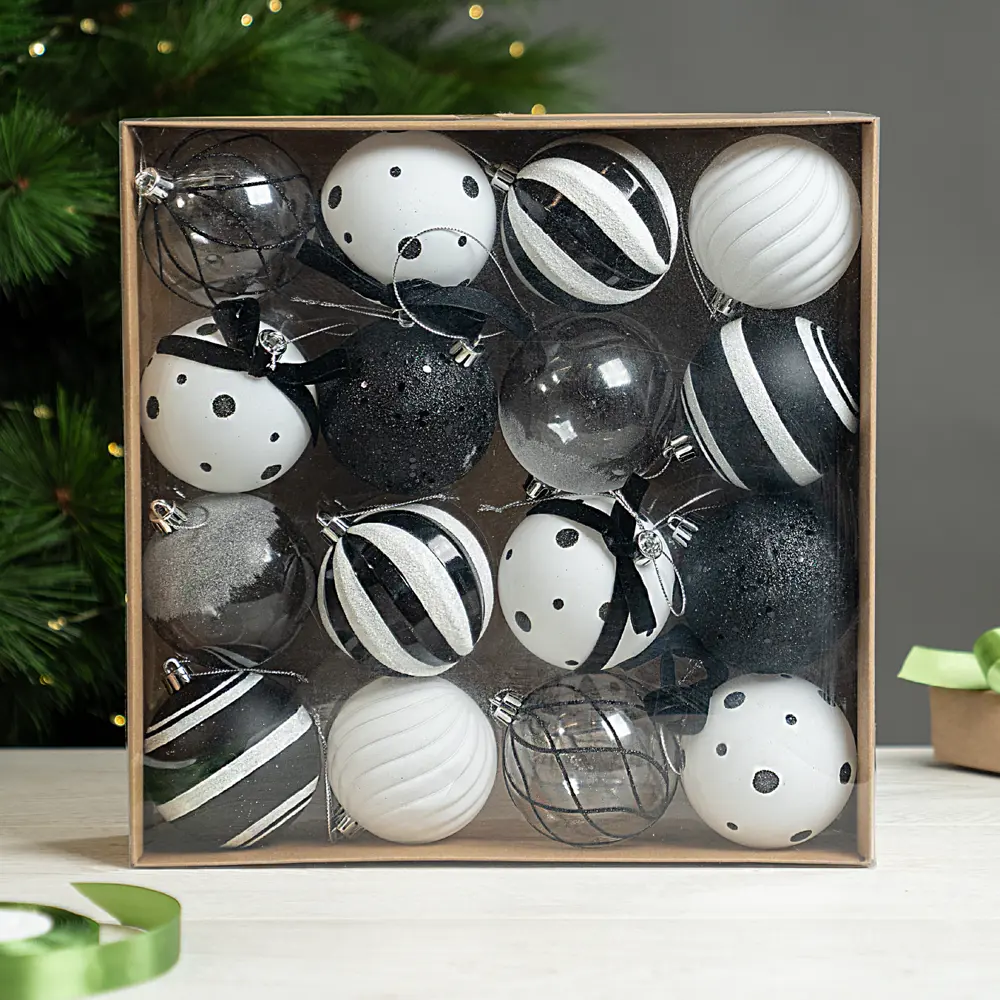 Набор елочных шаров KREAFORTA ø8 см черно-белый 16 шт.