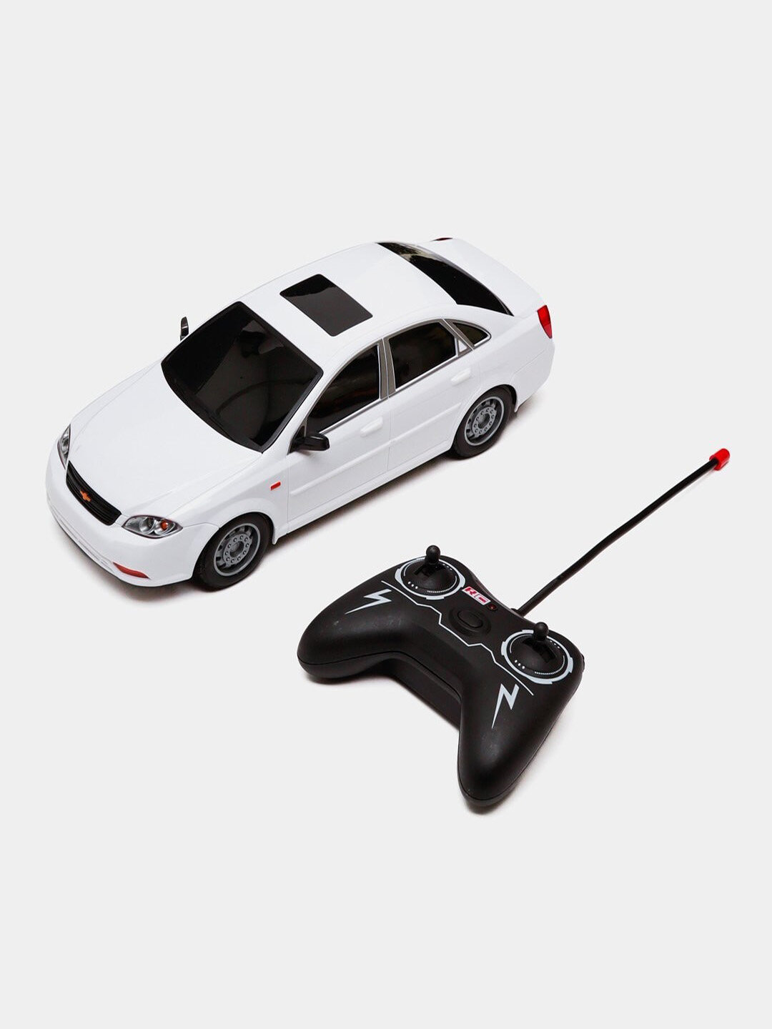 Радиоуправляемая машина Chevrolet Gentra 1:12 — фото 1