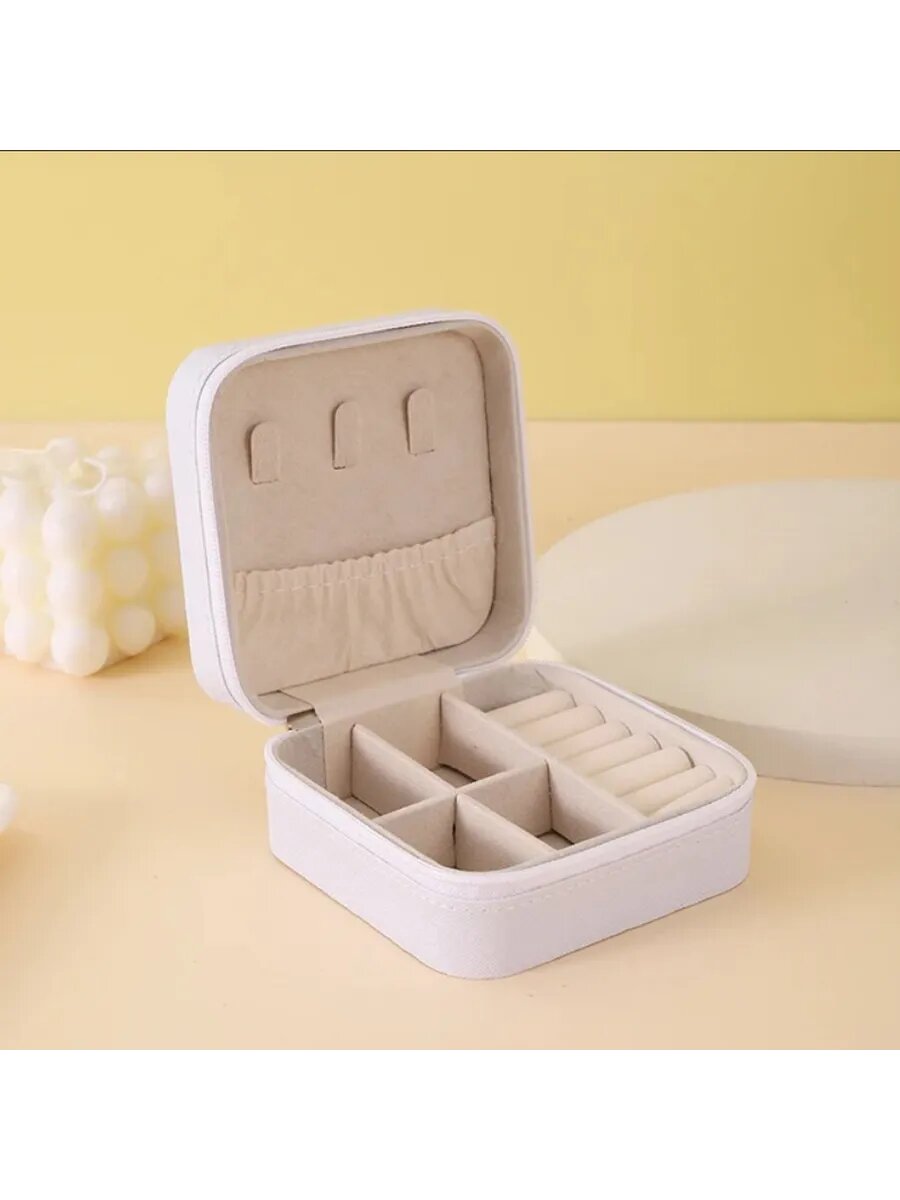 Стильный органайзер для украшений из экокожи