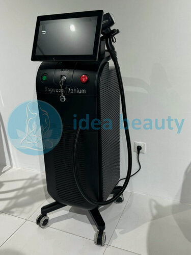 Изображение товара Диодный лазерный аппарат Titan 1600 Вт, для тела и лица, черный