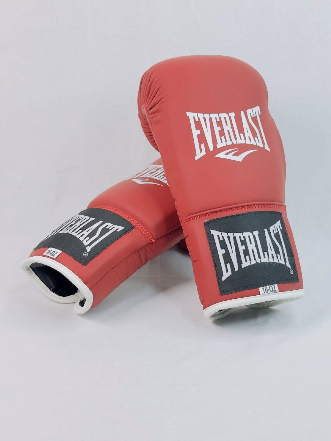 Боксерские перчатки, Everlast, 8-14 oz, кожзам, пакистанское производство