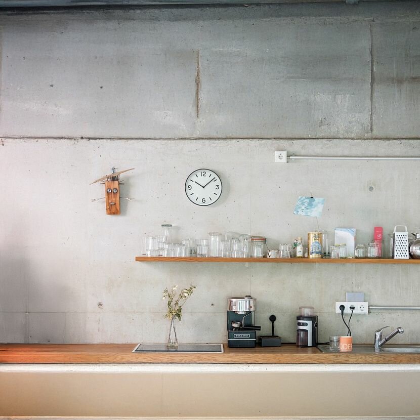 Y. Nara MONO White Часы настенные — фото 1