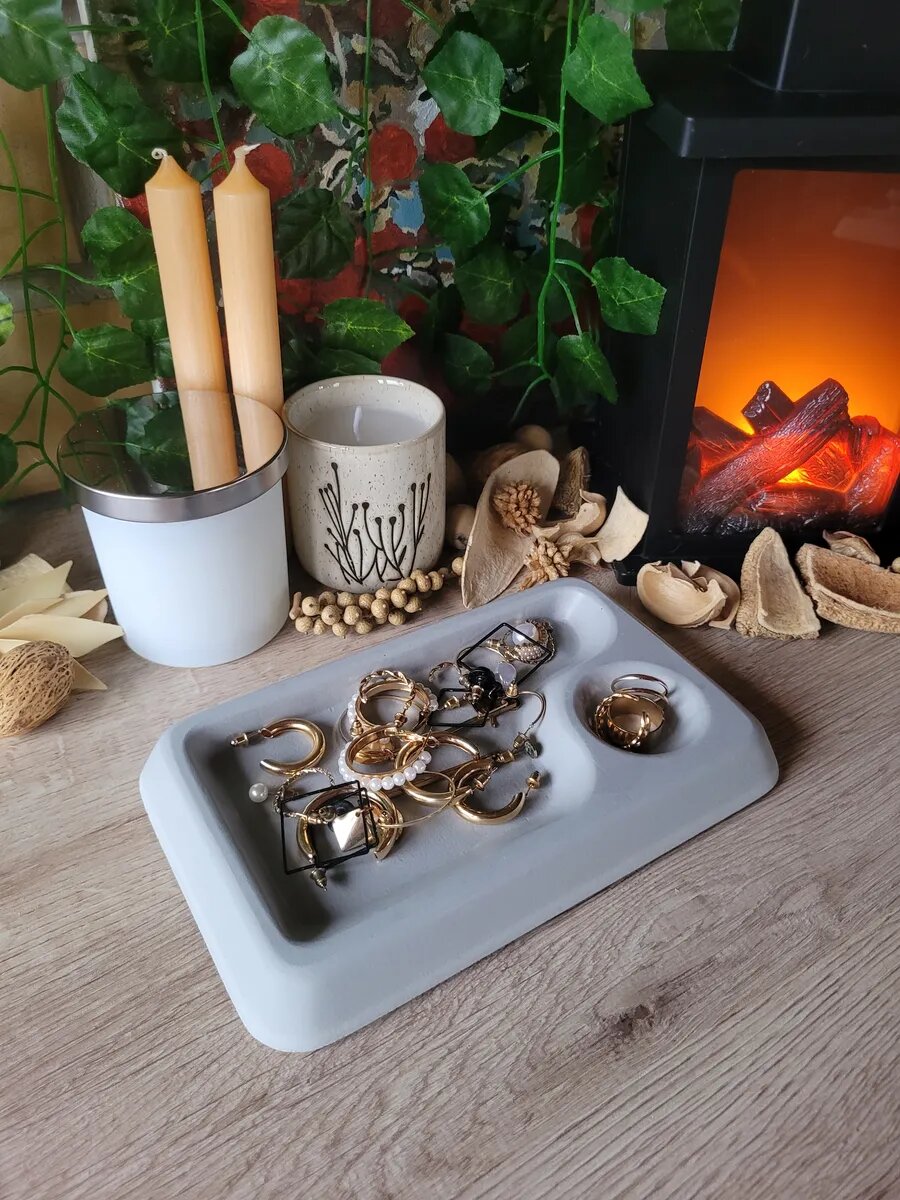 Бетонный органайзер для украшений